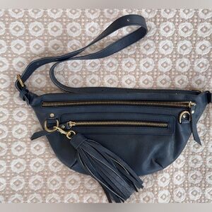 TAH Bags Navy Blue Nomad Fanny Pack